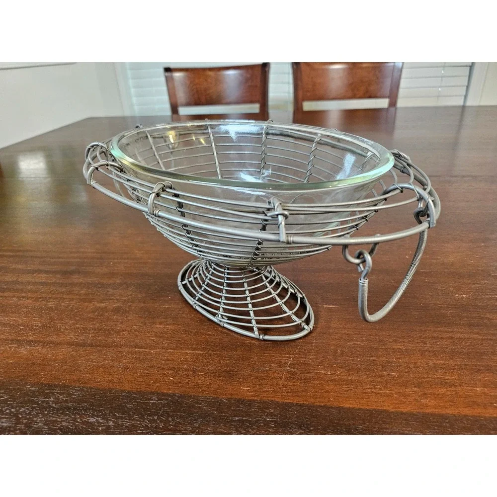 Wire Fruit Bowl Centerpiece Home Decor Silver Metal Glass Insert